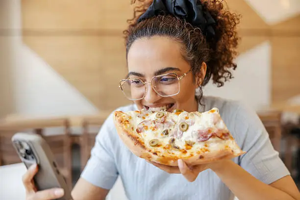 Authentic Margherita Pizza